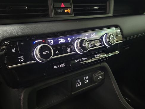 Certified 2023 Honda Pilot EX-L image 33