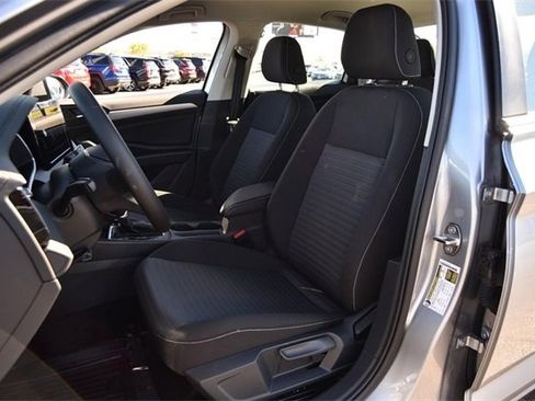 Certified 2025 Volkswagen Jetta S image 19