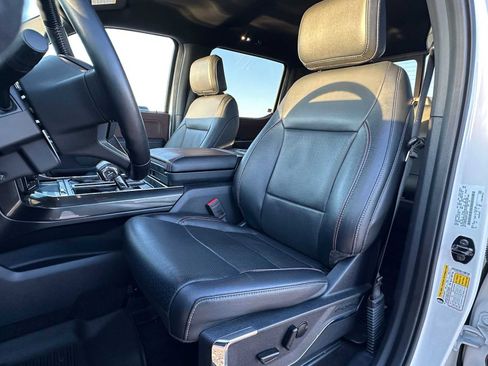 Used 2022 Ford F150 Lariat w/ Max Trailer Tow Package image 21