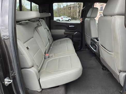 Used 2021 GMC Sierra 1500 SLT image 18