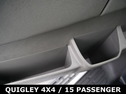 Used 2024 Chevrolet Express 3500 LT w/ LT Preferred Equipment Group image 26