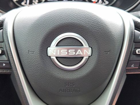 Used 2023 Nissan Maxima Platinum w/ Sport Mat Group FWD image 39