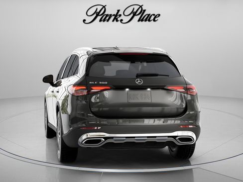 Used 2026 Mercedes-Benz GLC 300 4MATIC image 15