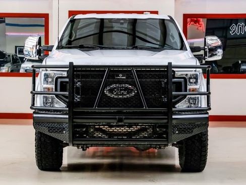 Used 2022 Ford F350 XL w/ Power Equipment Group image 8