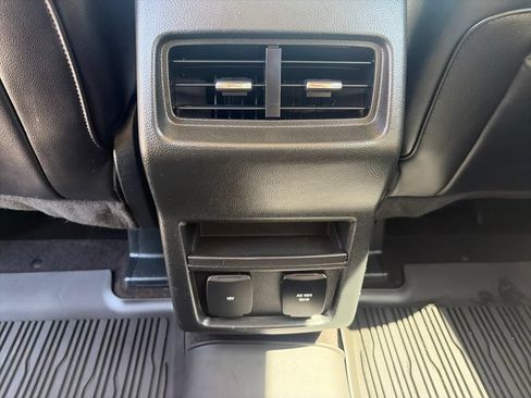 Used 2020 Ford Edge SEL w/ Convenience Package AWD/4WD image 33