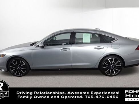 Used 2024 Honda Accord Touring image 5