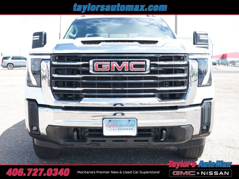 Used 2025 GMC Sierra 2500 SLE w/ SLE Value Package; AWD/4WD image 40