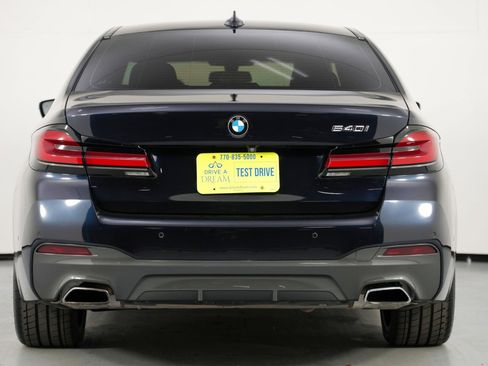 Used 2021 BMW 540i w/ M Sport Package image 11