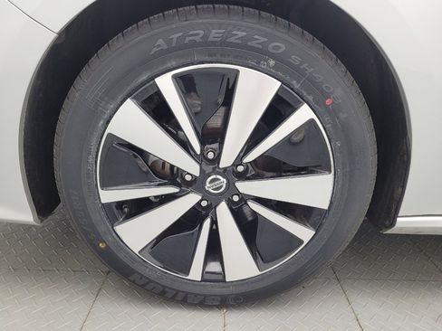 Used 2021 Nissan Altima 2.5 SV FWD image 31