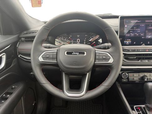 Used 2024 Jeep Compass Trailhawk w/ Sun and Sound Group image 12