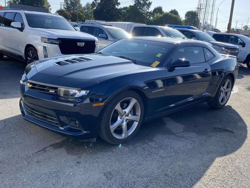 Used 2015 Chevrolet Camaro SS RWD image 3