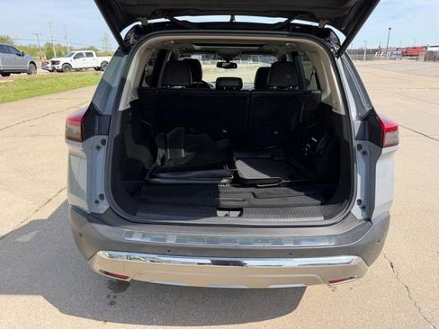 Used 2021 Nissan Rogue Platinum AWD/4WD image 4