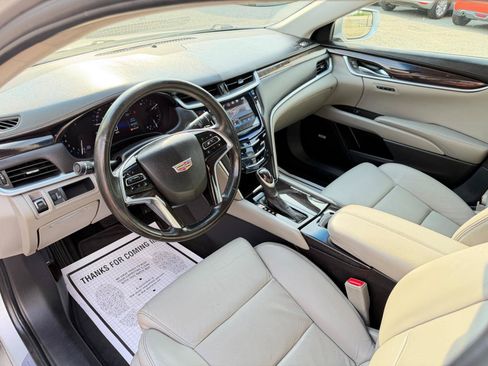 Used 2016 Cadillac XTS Luxury FWD image 11