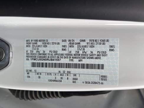 Used 2024 Ford Escape Active image 10