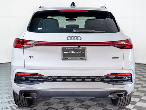 New 2025 Audi Q5 Premium image 10