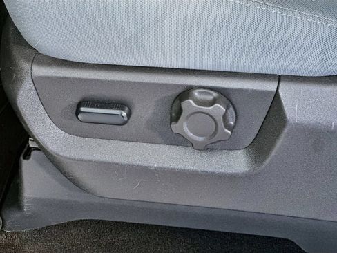 Used 2016 Ford F350 XLT AWD/4WD image 17