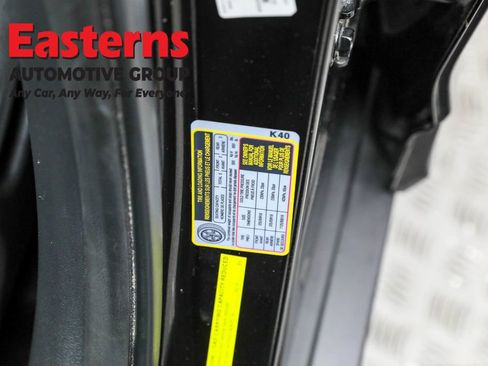 Used 2022 Hyundai Kona SE w/ Winter Weather Package image 33