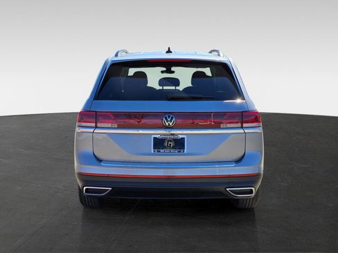 New 2026 Volkswagen Atlas SE image 5