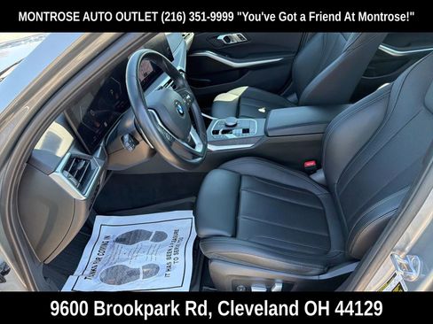 Used 2023 BMW 330i xDrive Sedan AWD/4WD image 10