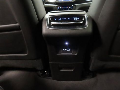 Certified 2024 Cadillac XT6 Premium Luxury w/ Platinum Package FWD image 30