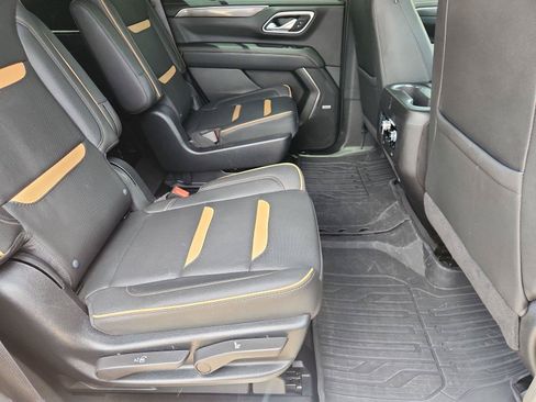 Used 2023 GMC Yukon AT4 w/ AT4 Premium Plus Package AWD/4WD image 28