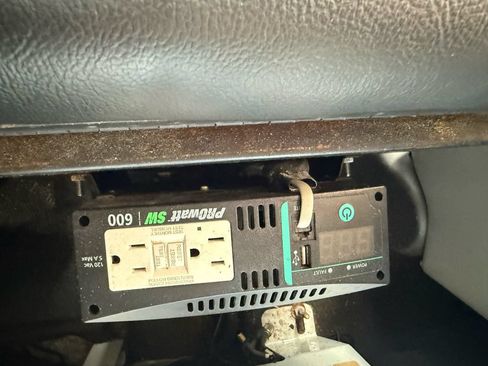 Used 2012 Chevrolet Silverado 3500 W/T RWD image 14
