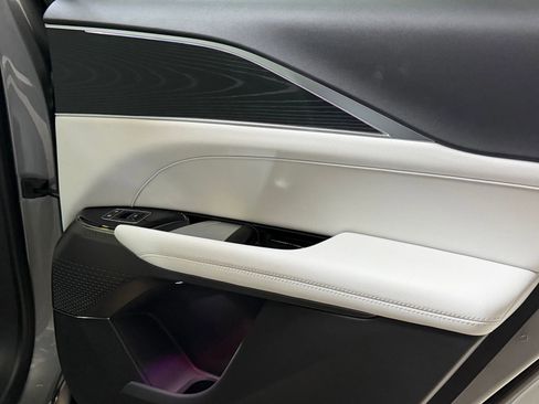 New 2026 Cadillac Lyriq Sport image 23