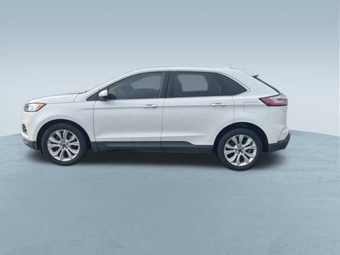Used 2020 Ford Edge Titanium w/ Class II Trailer Tow Package AWD/4WD image 10