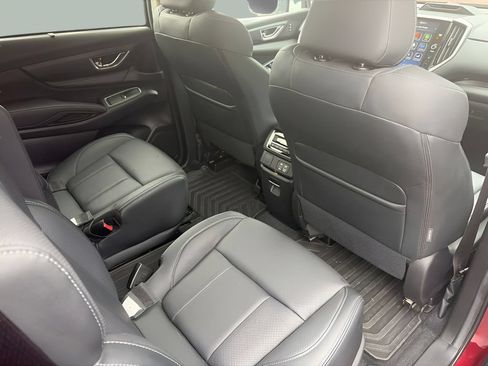 Used 2023 Subaru Ascent Limited AWD/4WD image 16