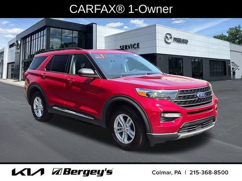 Used 2021 Ford Explorer XLT w/ Equipment Group 202A AWD/4WD image 3