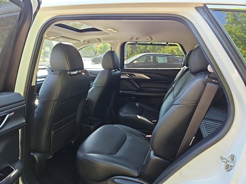 Used 2021 MAZDA CX-9 Touring w/ Touring Premium Package AWD/4WD image 10