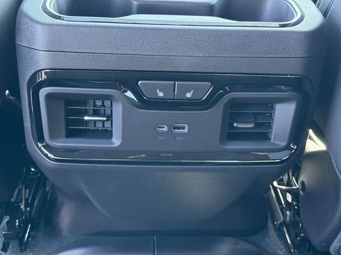 New 2026 GMC Sierra 1500 AT4X AWD/4WD image 32
