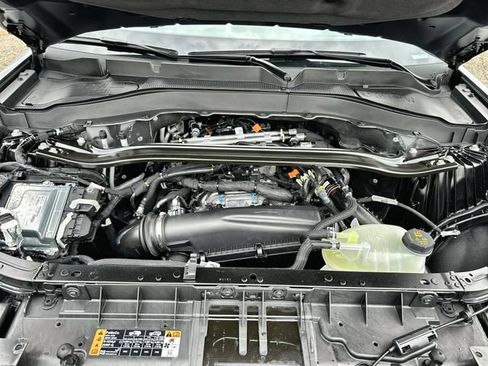 New 2026 Ford Explorer ST-Line AWD/4WD image 19