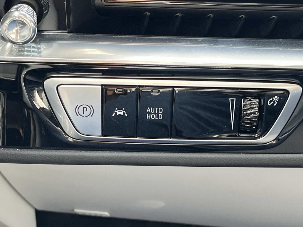 Certified 2024 Cadillac Lyriq Sport RWD image 37