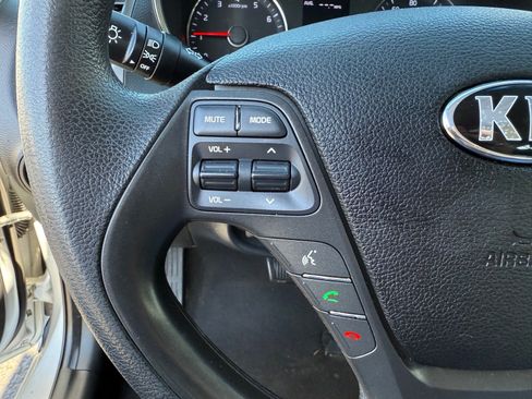 Used 2016 Kia Forte LX w/ LX Popular Package FWD image 26