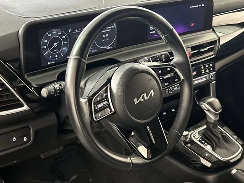 Used 2024 Kia Seltos S FWD image 14