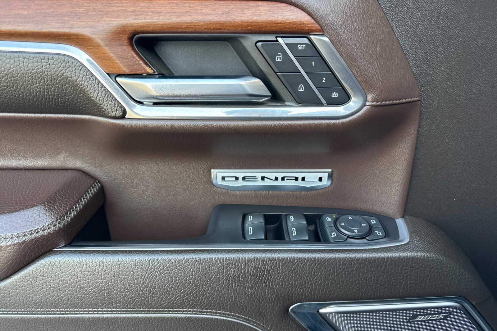 Certified 2023 GMC Sierra 1500 Denali w/ Denali Reserve Package AWD/4WD image 11