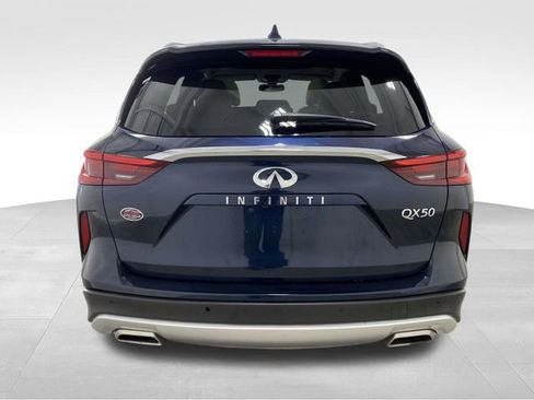 Used 2021 INFINITI QX50 Luxe image 3