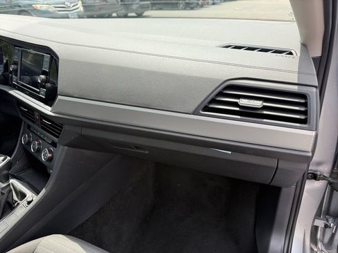 Used 2024 Volkswagen Jetta S FWD image 16
