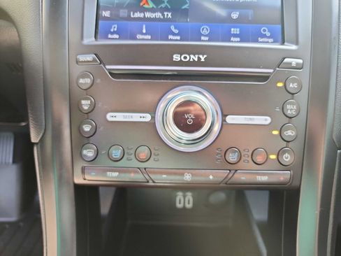 Used 2019 Ford Fusion Titanium image 25