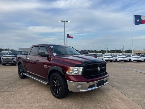Used 2017 RAM 1500 Lone Star RWD image 2