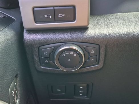 Used 2021 Ford F250 Lariat AWD/4WD image 26