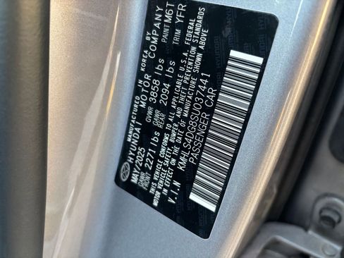 Used 2025 Hyundai Elantra SEL image 30