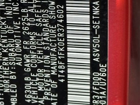 Used 2014 Toyota Camry LE image 10