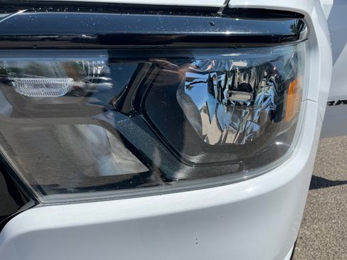 Used 2022 RAM 1500 Big Horn AWD/4WD image 10