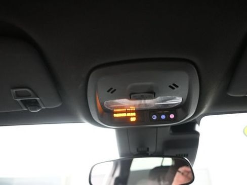 Used 2024 Buick Envista Sport Touring w/ Convenience I Package FWD image 12