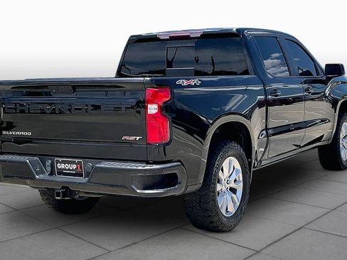 Used 2021 Chevrolet Silverado 1500 RST w/ Convenience Package II AWD/4WD image 12