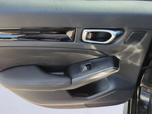 Used 2023 Honda Civic Sport Touring image 9