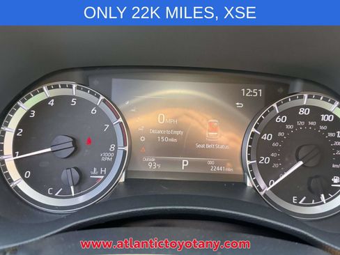 Used 2023 Toyota Highlander XSE AWD/4WD image 28