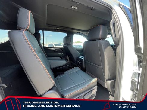 New 2026 GMC Yukon XL AT4 AWD/4WD image 19